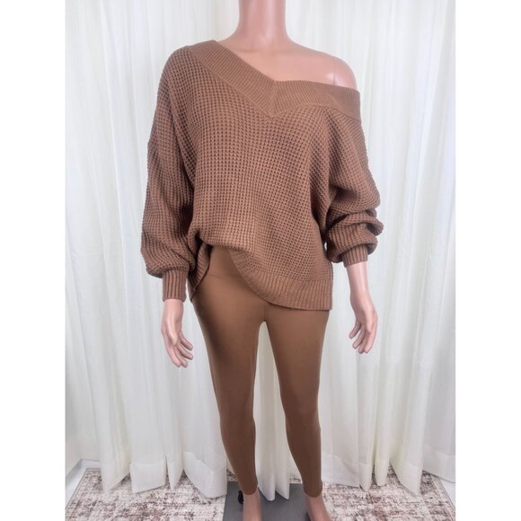 Zenana Plus Size Two Piece V-Neck Sweater & Legging Set Size 2X Camel / Lt Brown - Picture 1 of 10